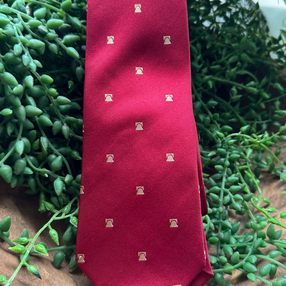 The Heritage Foundation red tie with liberty bell design
